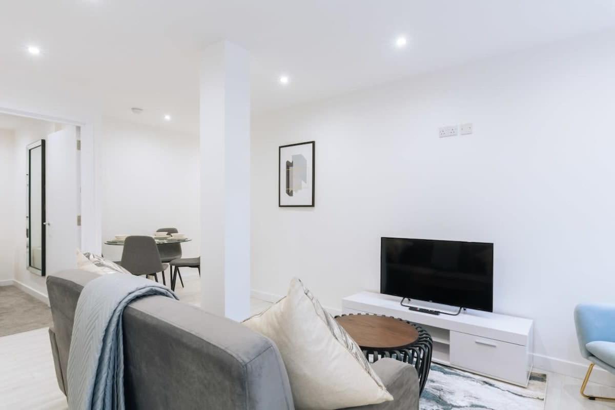 Modern 1 Bedroom Apartment In Central איפסוויץ' מראה חיצוני תמונה